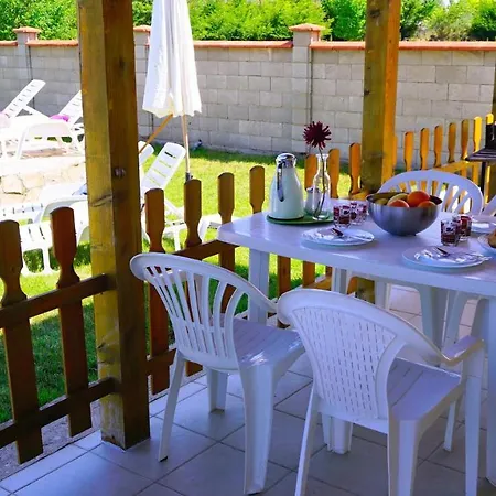 Vila делфин - Delfin *