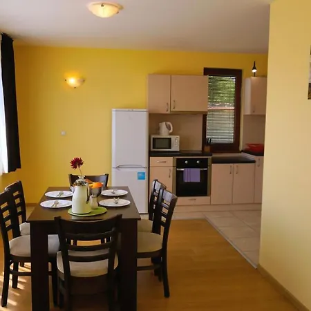 Vila делфин - Delfin