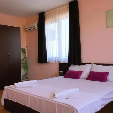 делфин - Delfin