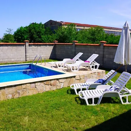 делфин - Delfin Bŭlgarevo