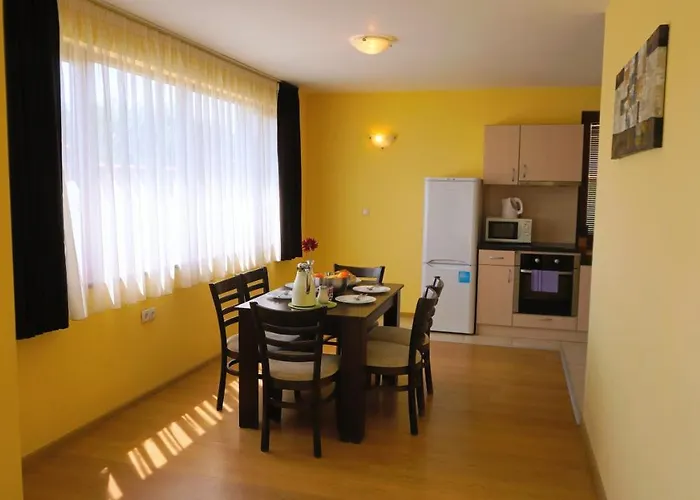 делфин - Delfin Villa Bŭlgarevo